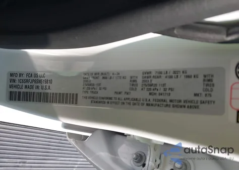 2025 Ram 1500 Laramie 4X4 5'7 Box from USA, damaged, VIN 1C6SRFJP6SN519810